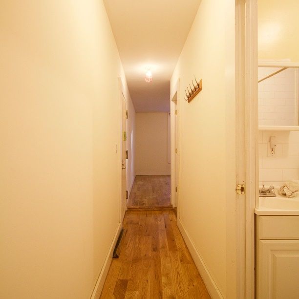 1st image of 360 Franklin Ave #09B
