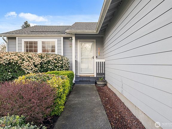 4th image of 9012 Lealan Court SE