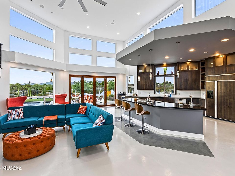 1st image of 9725 N Linda Vista Pl