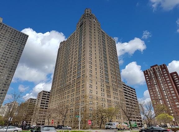 2nd image of 5000 S East End Ave APT 21B