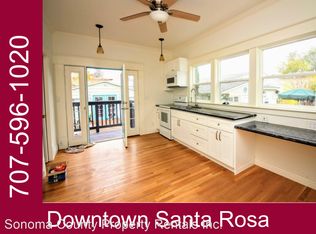 1031 3rd St #B, Santa Rosa, CA 95404