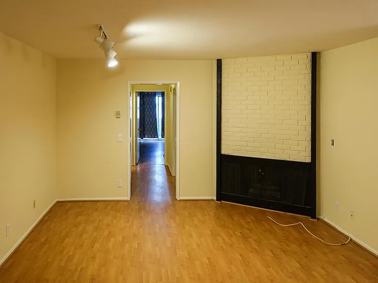 1730 Camden Ave #104 — Photo 4