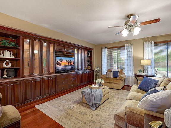 3rd image of 14370 W Christy Dr