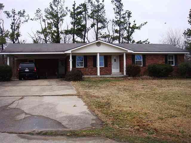 2nd image of 135 Greyhound Cir