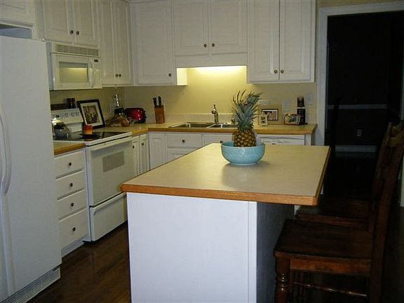4th image of 301 Morgan Trace Ln