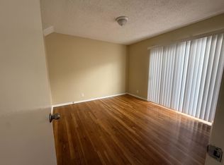 1215 Barry Ave, Los Angeles, CA 90025