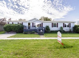 121 W 7th St, Chapman, KS 67431
