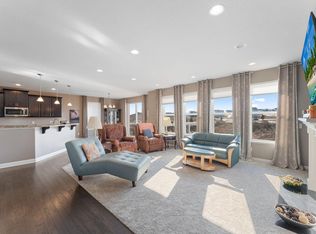 4014 Holasek Path, Chaska, MN 55318