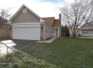 454 Prairieview Dr, Oswego, IL 60543