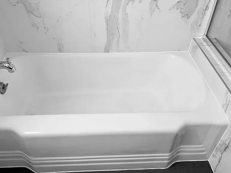 745 S Plymouth Blvd #3 — Photo 12