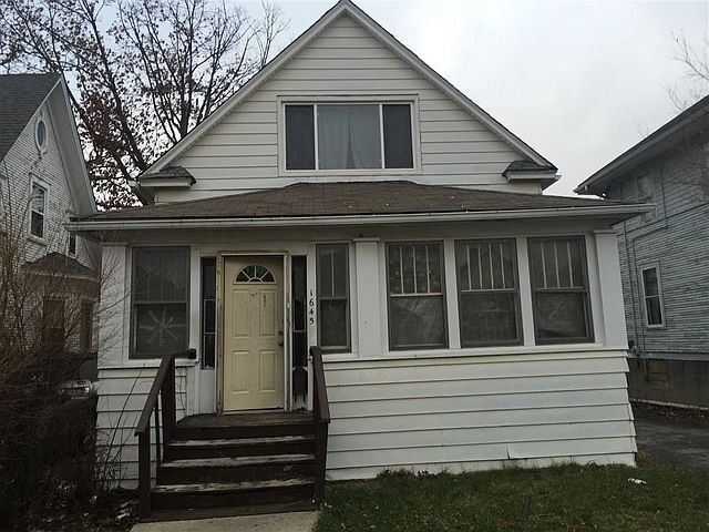 1st image of 1645 Euclid Ave