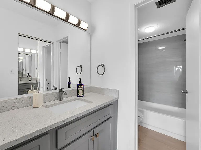 12962 Briarlake Dr #202 — Photo 18