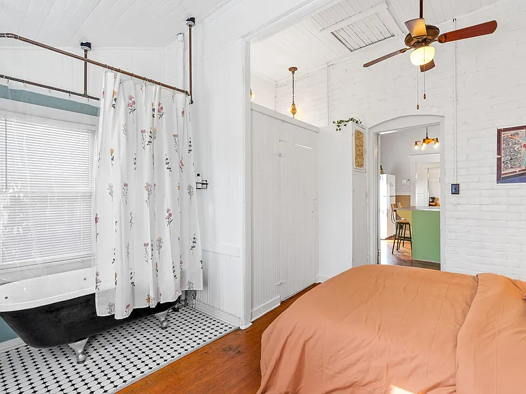 25 W 18th St #1 — Photo 19
