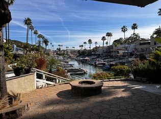 4587 Cove Dr, Carlsbad, CA 92008