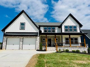253 Goose Creek Cir, Soddy Daisy, TN 37379