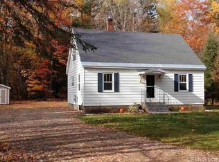 1055 Ortman Rd, Marquette, MI 49855