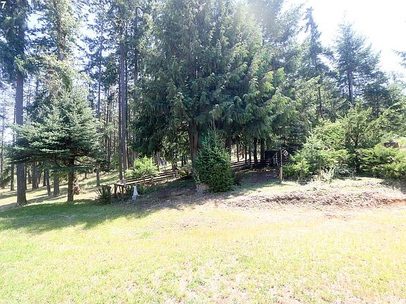2nd image of 87592 Oak Hill Dr