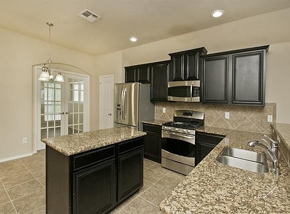 3rd image of 9116 Eagle Dr