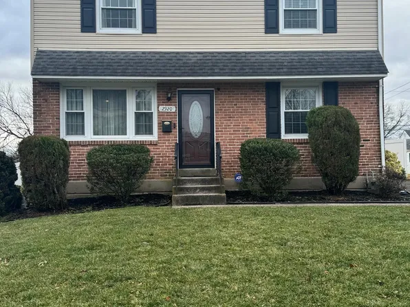 2920 Kanes Rd, Willow Grove, PA 19090