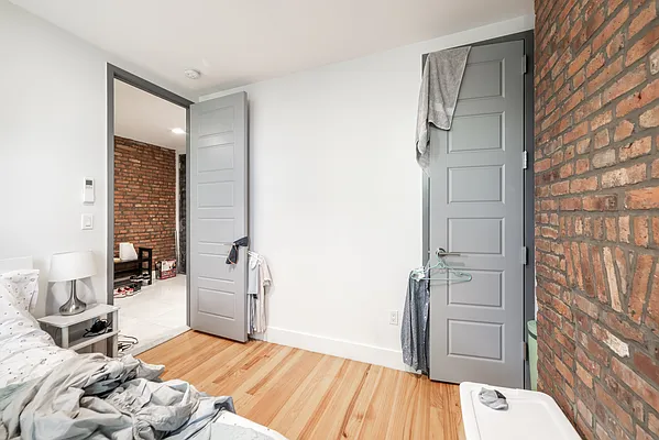 Rented by YHT Management Inc. | media 28