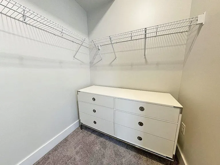 Pearl Street Townhomes — Photo 18
