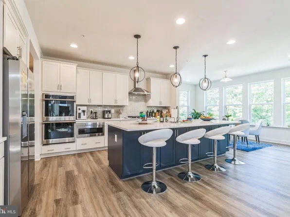 8604 Cedar Chase Dr, Clinton, MD 20735