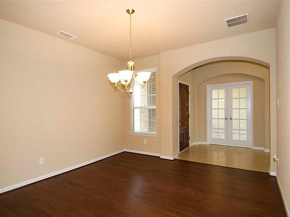 5th image of 7007 Stevenson Dr