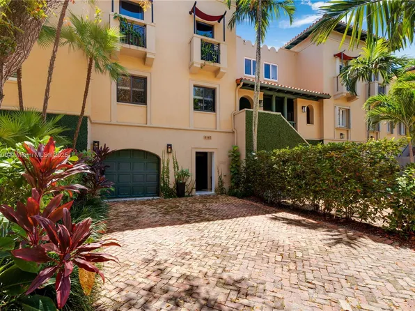 6147 Paradise Point Dr #6147, Miami, FL 33157