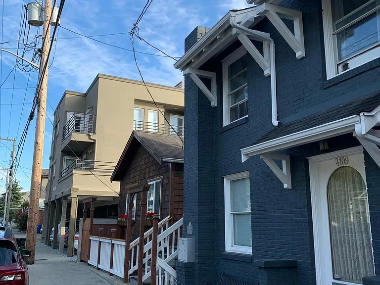 Beach Dr SW — Photo 11