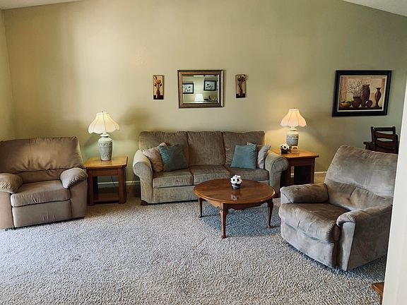 5th image of 350 S Wildwood Dr #10