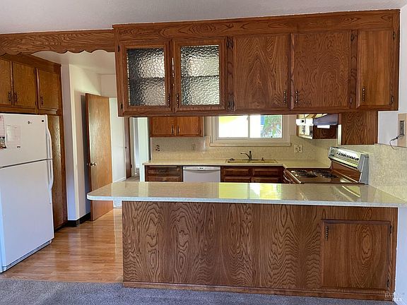 5th image of 1421 Sierra Drive