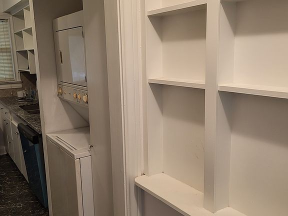 5th image of 1827 Branard St APT 3