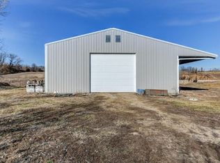 26204 E Hunter Rd, Sibley, MO 64088
