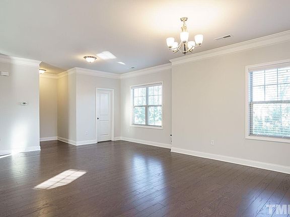 5th image of 338 View Dr