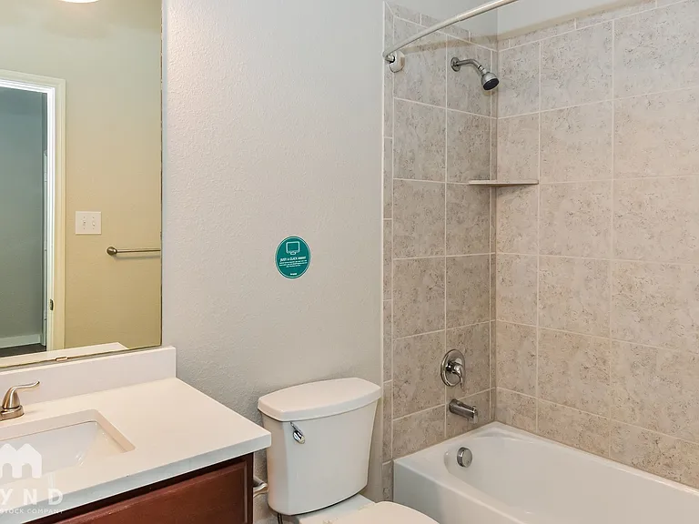 4025 Elderberry St — Photo 15