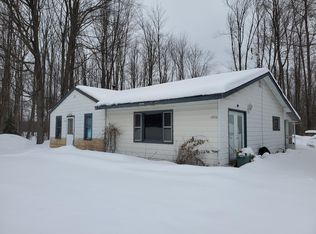 4006 M 32, Gaylord, MI 49735