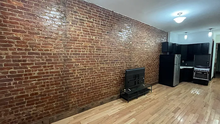 Rented by Nooklyn NYC LLC | media 5