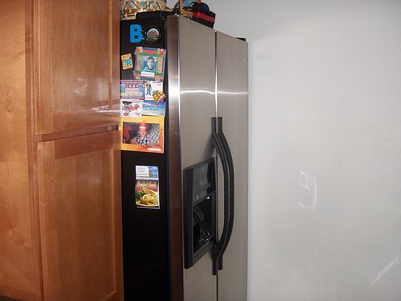 2nd image of 20680 NE 4th Ct APT 105