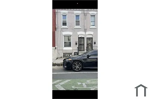 2260 N 15th St Photo 1