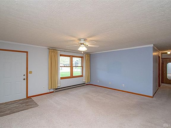 2nd image of 17 Marty Ln