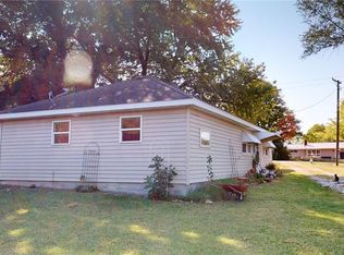 167 E 6th St, Bronaugh, MO 64728