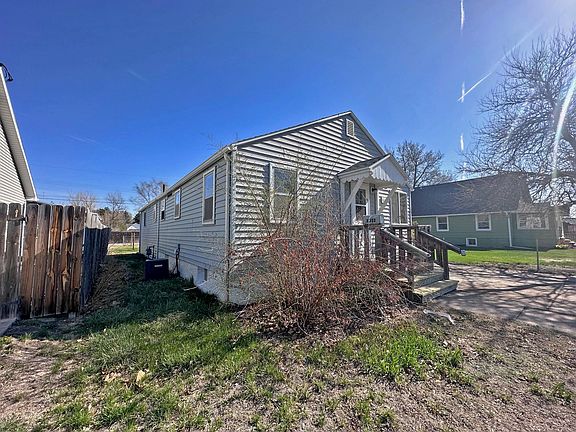 2nd image of 1011 W 10th St