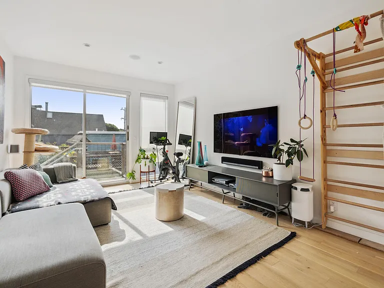 28 Montcalm St #U1 — Photo 45