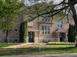 307 N 3rd St #101, Fort Atkinson, WI 53538