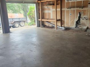 1942 Canyon Rd, Redding, CA 96001