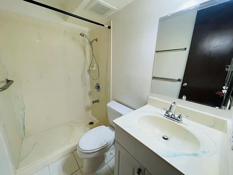 5065 Likini St #C218 — Photo 18