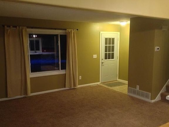4th image of 432 Diedrich Dr