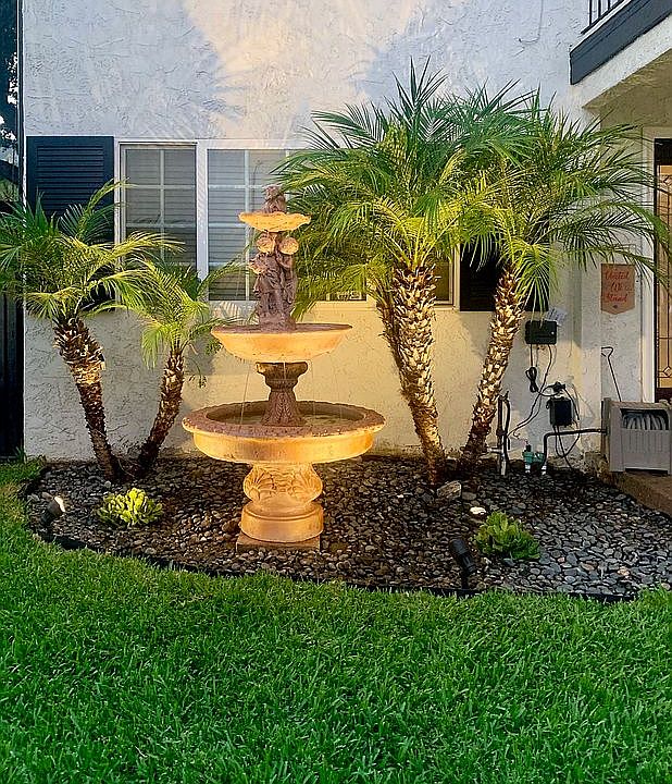 2nd image of 1763 La Mesa Oaks Dr