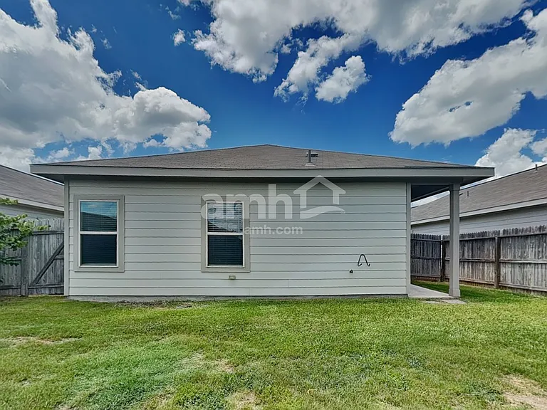 119 Laurel Grace Ln — Photo 17