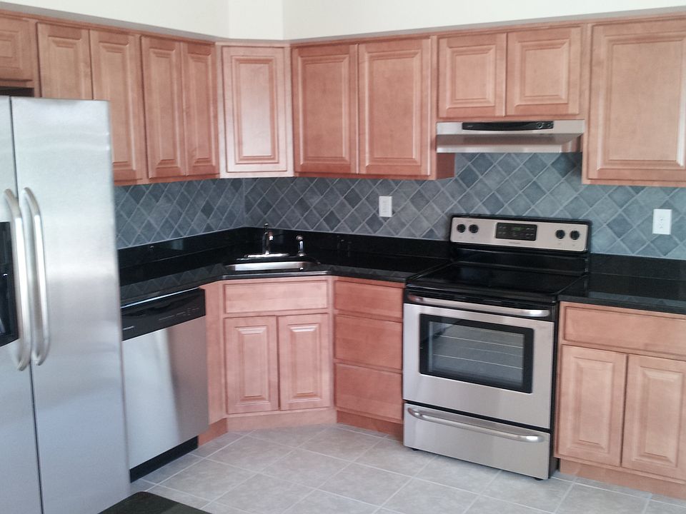2nd image of 941 Daniel Maloney Dr